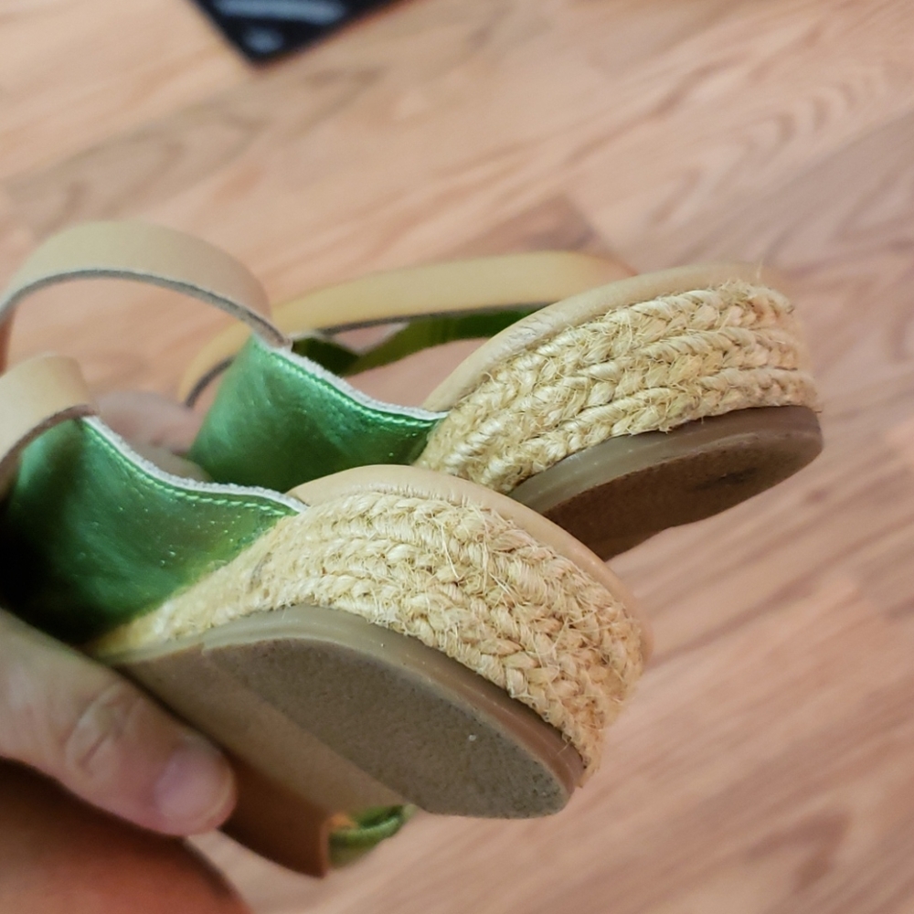 Comfortable Sandals - image 2